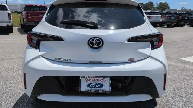 2024 Toyota Corolla Hatchback SE