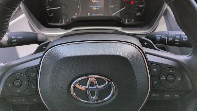 2024 Toyota Corolla Hatchback SE