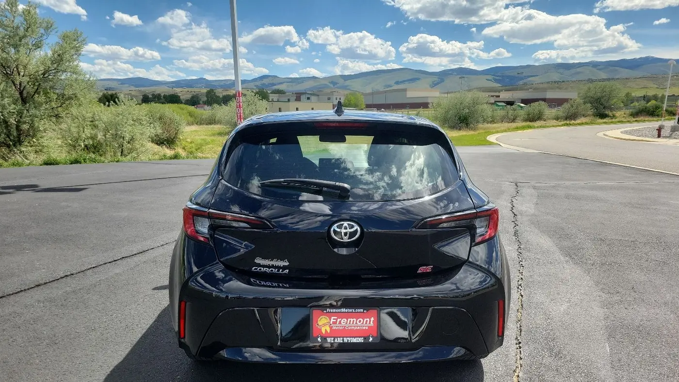 2024 Toyota Corolla Hatchback SE