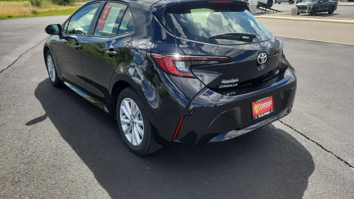 2024 Toyota Corolla Hatchback SE