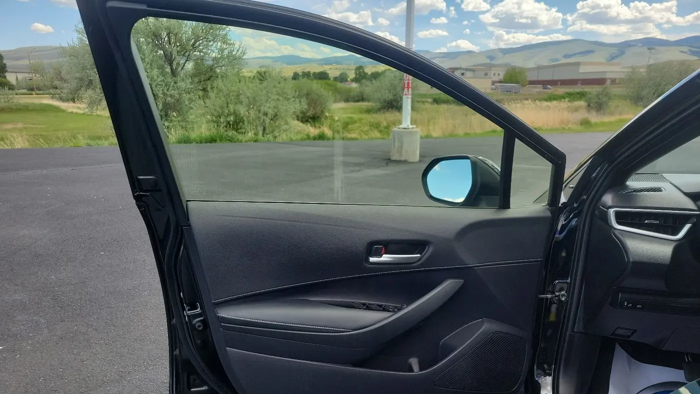 2024 Toyota Corolla Hatchback SE