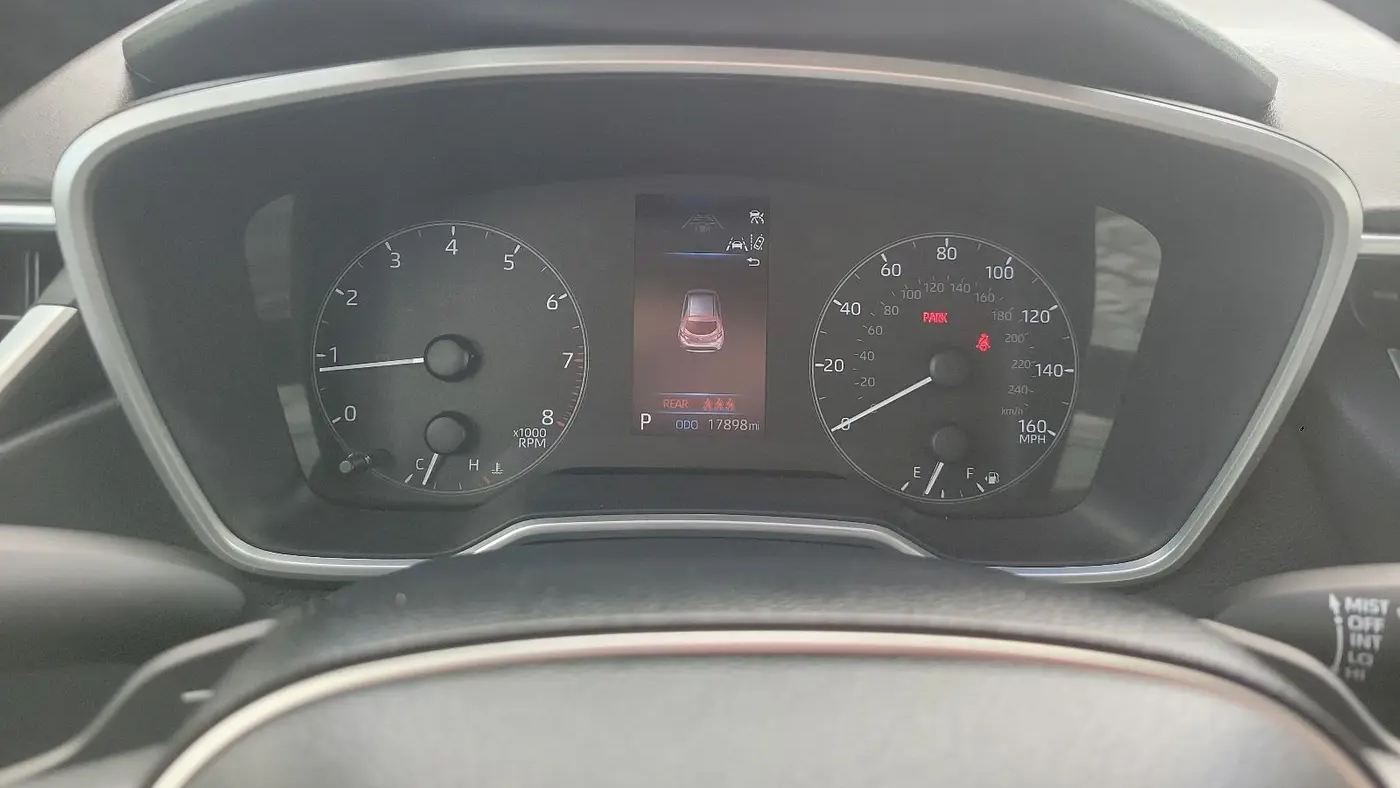 2024 Toyota Corolla Hatchback SE
