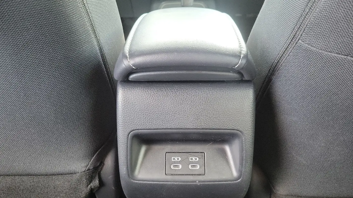 2024 Toyota Corolla Hatchback SE