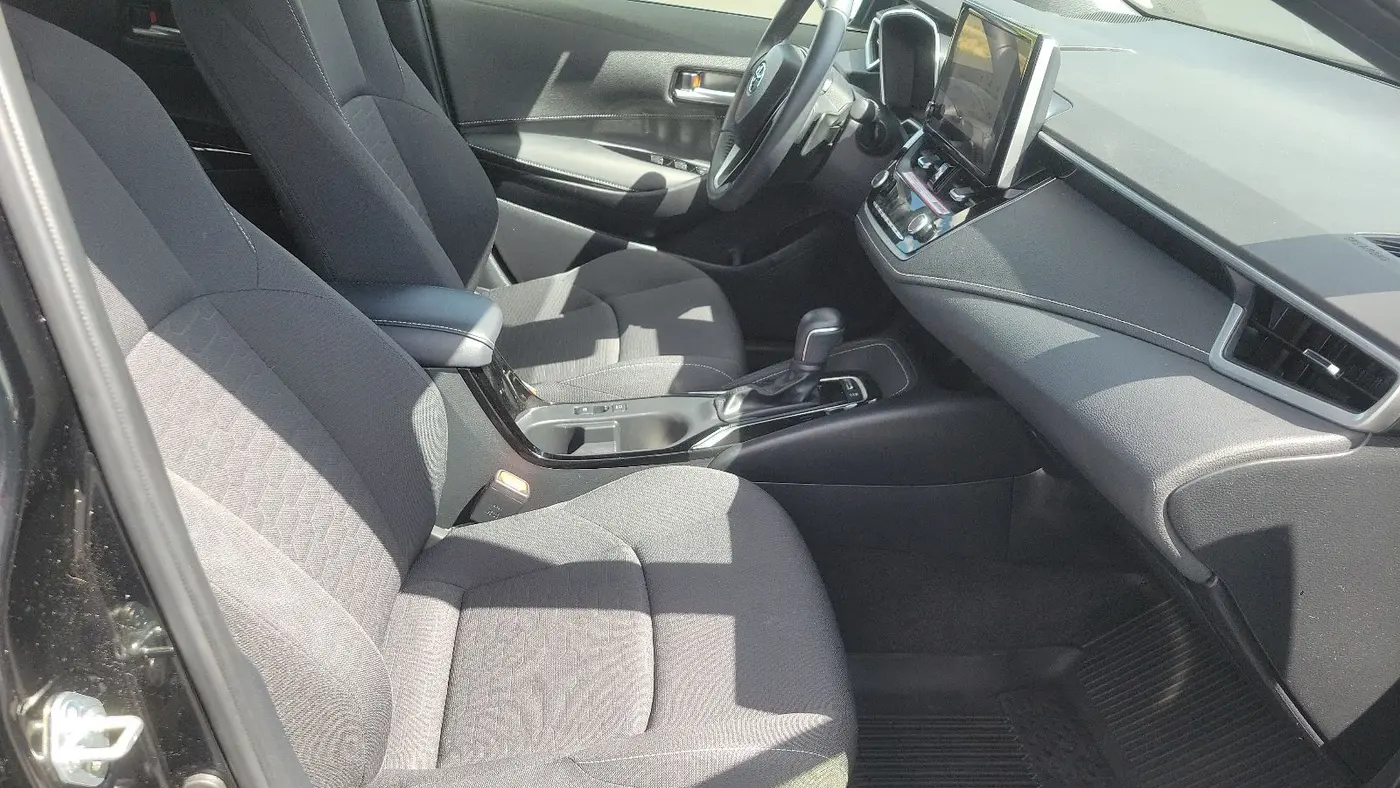 2024 Toyota Corolla Hatchback SE