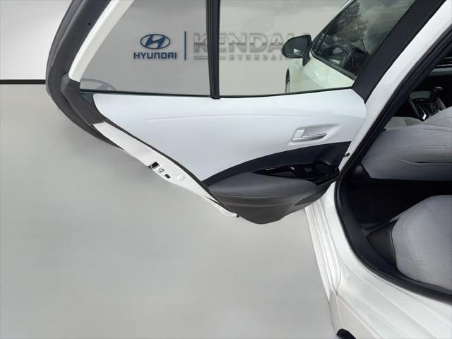 2023 Toyota Corolla - $17,500