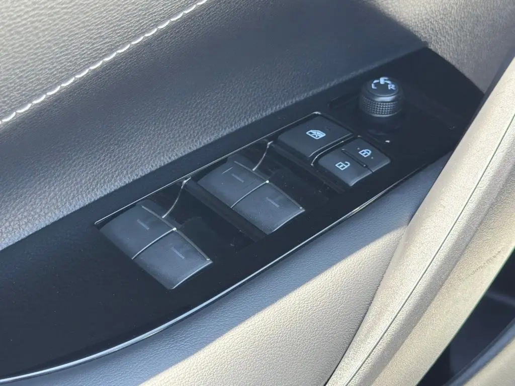 2025 Toyota Corolla - $23,998