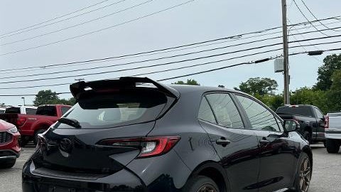 2025 Toyota Corolla Hatchback SE