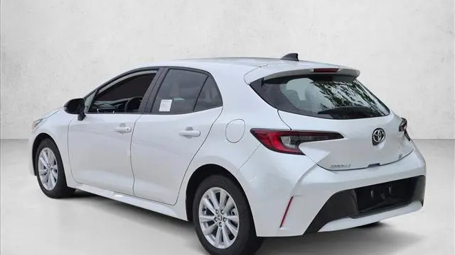 2026 Toyota Corolla Hatchback SE