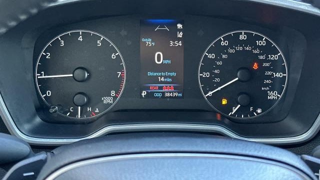 2023 Toyota Corolla Hatchback SE