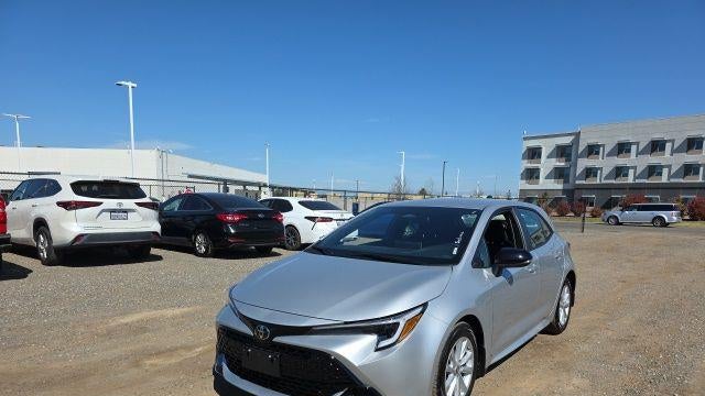 2026 Toyota Corolla Hatchback SE