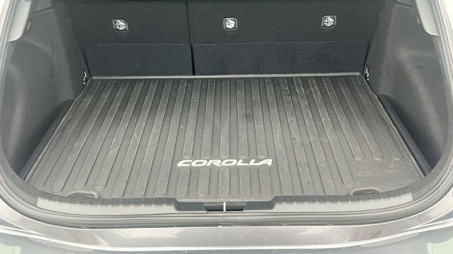 2022 Toyota Corolla Hatchback SE