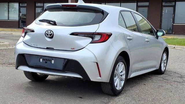 2023 Toyota Corolla Hatchback SE