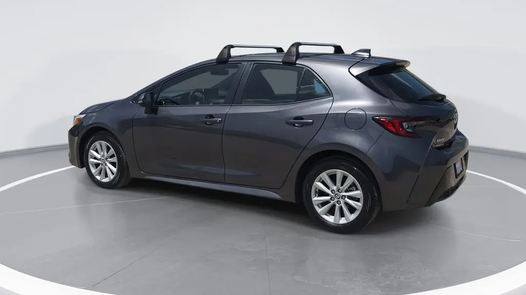 2023 Toyota Corolla Hatchback SE