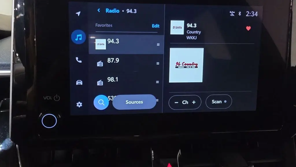 2023 Toyota Corolla Hatchback SE