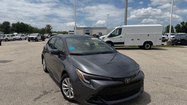 2023 Toyota Corolla Hatchback SE