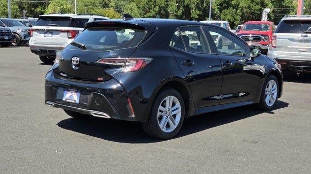 2020 Toyota Corolla Hatchback SE