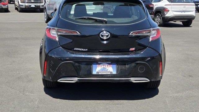 2020 Toyota Corolla Hatchback SE