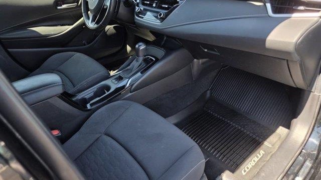 2020 Toyota Corolla Hatchback SE