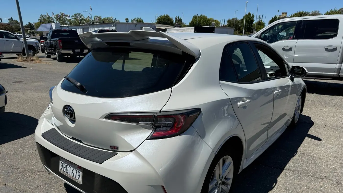 2019 Toyota Corolla Hatchback SE