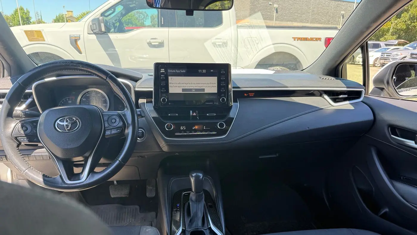 2019 Toyota Corolla Hatchback SE