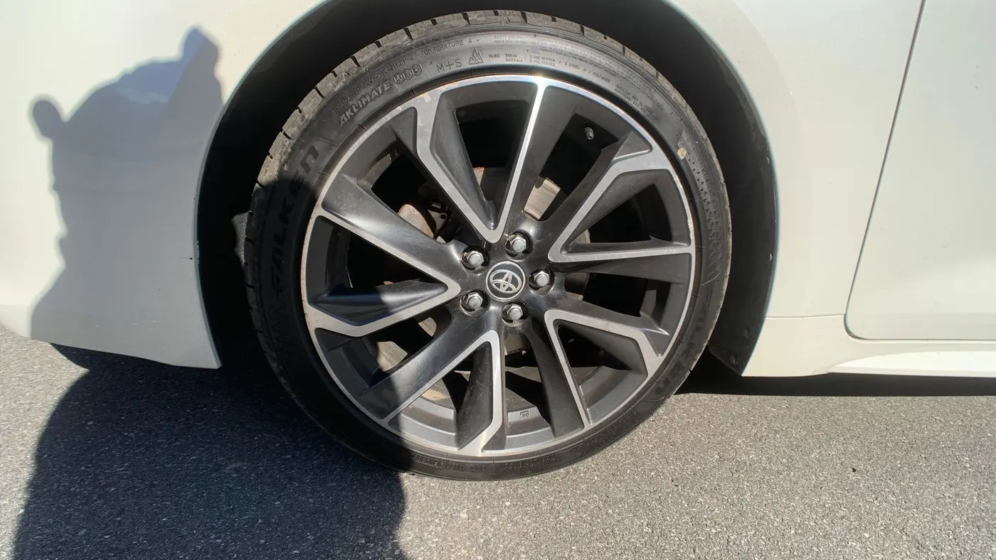 2019 Toyota Corolla Hatchback SE