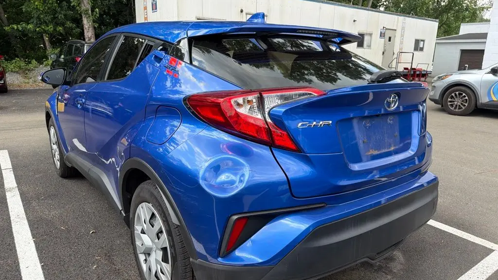 2020 Toyota C-HR LE