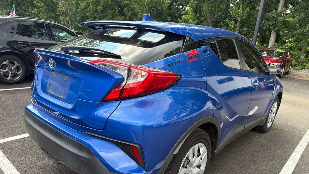 2020 Toyota C-HR LE