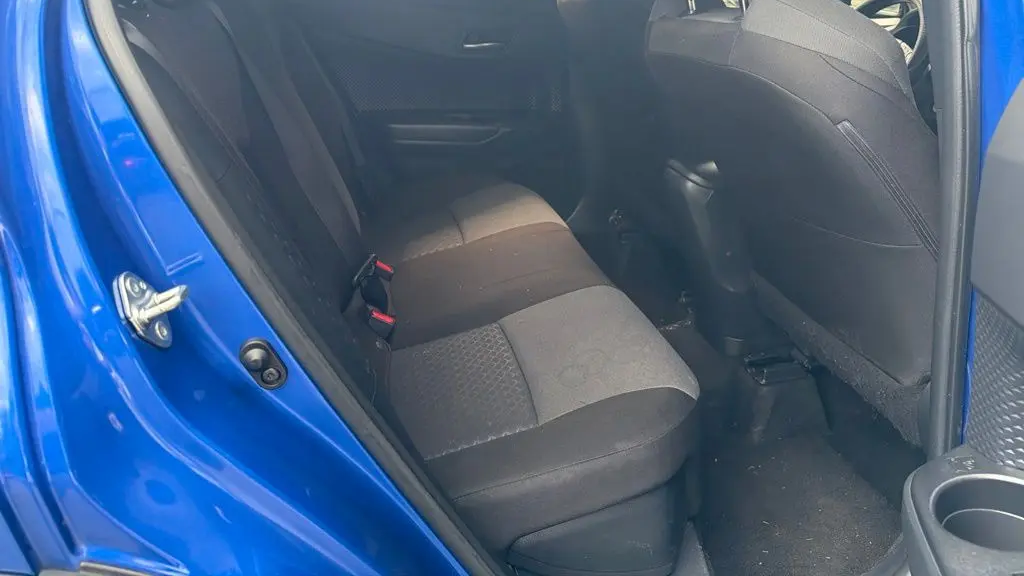 2020 Toyota C-HR LE