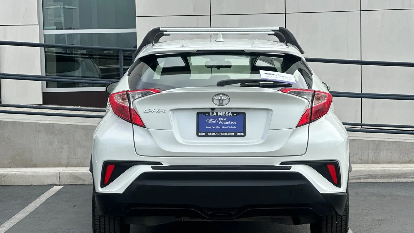 2020 Toyota C-HR LE