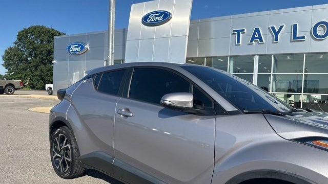 2020 Toyota C-HR LE