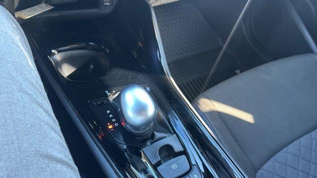2020 Toyota C-HR LE