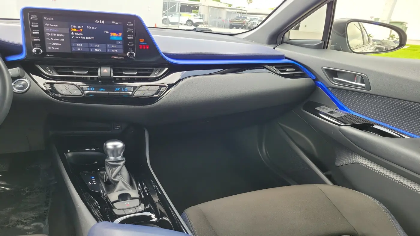 2020 Toyota C-HR LE