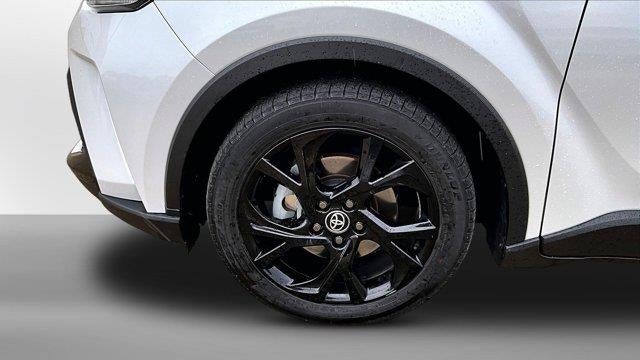 2022 Toyota C-HR XLE