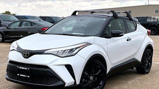 2022 Toyota C-HR XLE