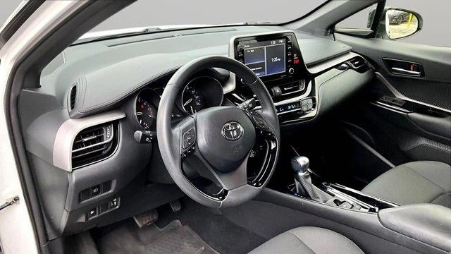 2022 Toyota C-HR XLE