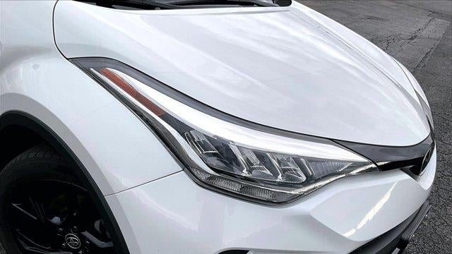 2022 Toyota C-HR XLE