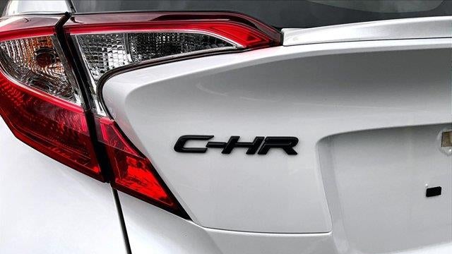 2022 Toyota C-HR XLE