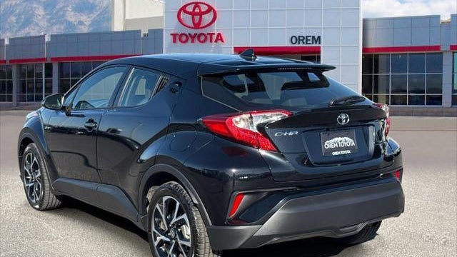 2021 Toyota C-HR XLE