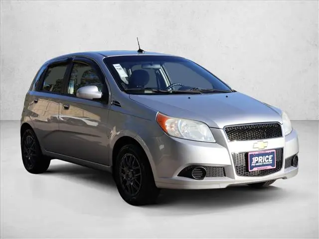 2009 Chevrolet Aveo - $5,999