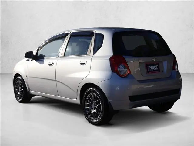 2009 Chevrolet Aveo - $5,999