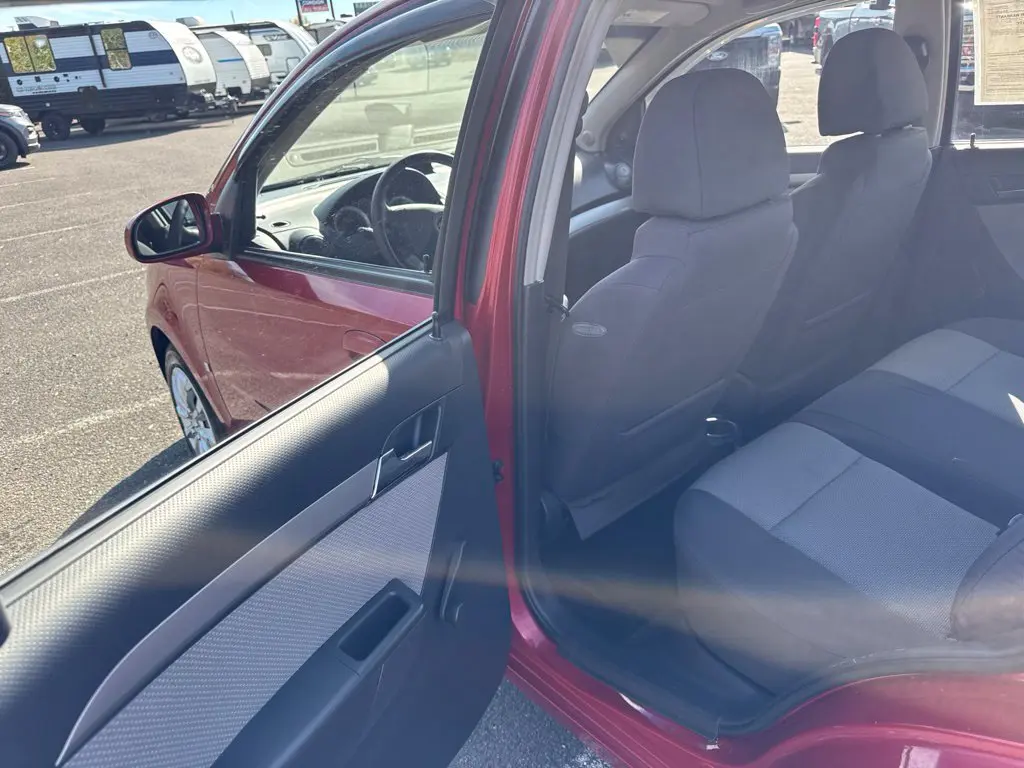 2009 Chevrolet Aveo - $5,196