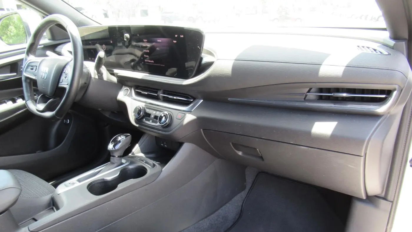 2024 Buick Envista Preferred