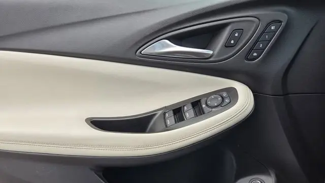 2025 Buick Encore GX Avenir