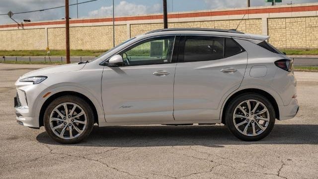 2025 Buick Encore GX Avenir