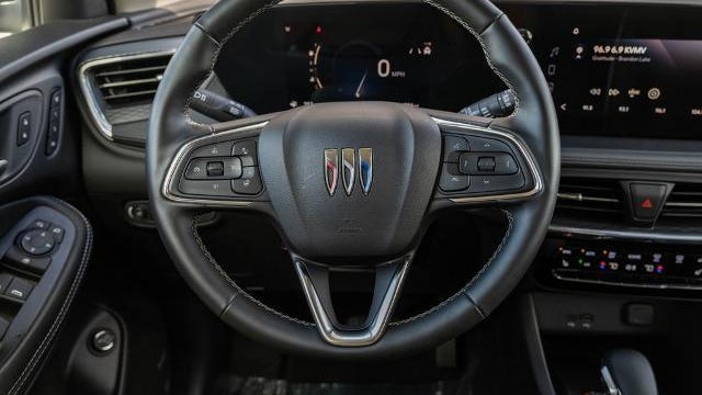 2025 Buick Encore GX Avenir