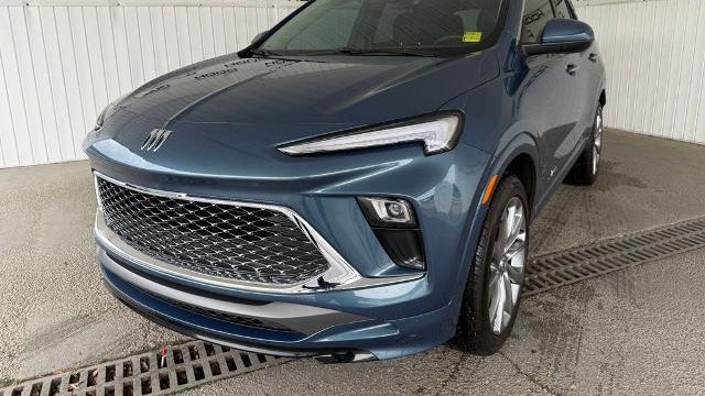 2024 Buick Encore GX Avenir