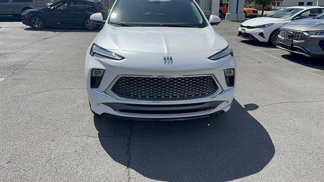2025 Buick Encore GX Avenir
