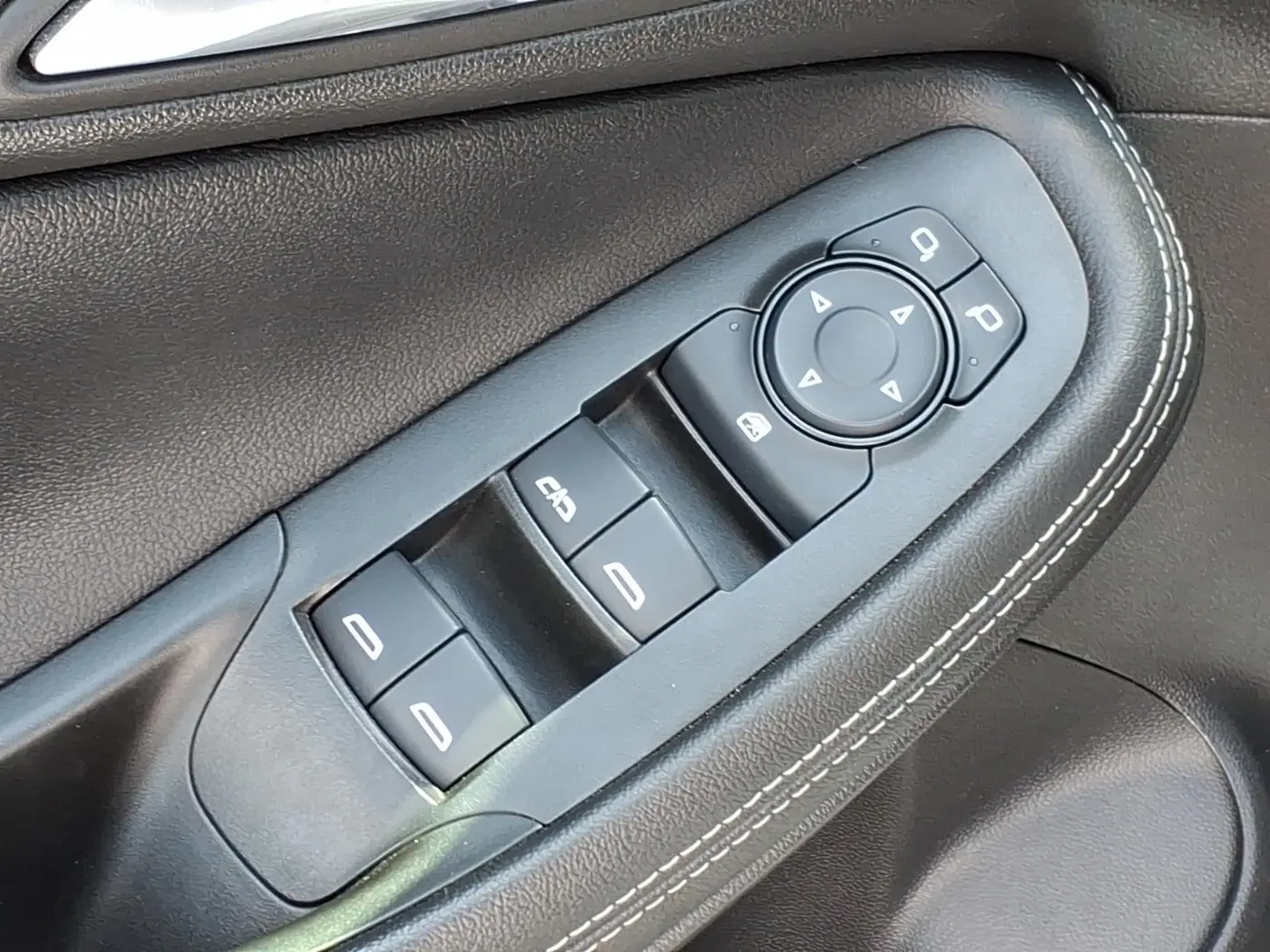 2023 Buick Encore - $21,995