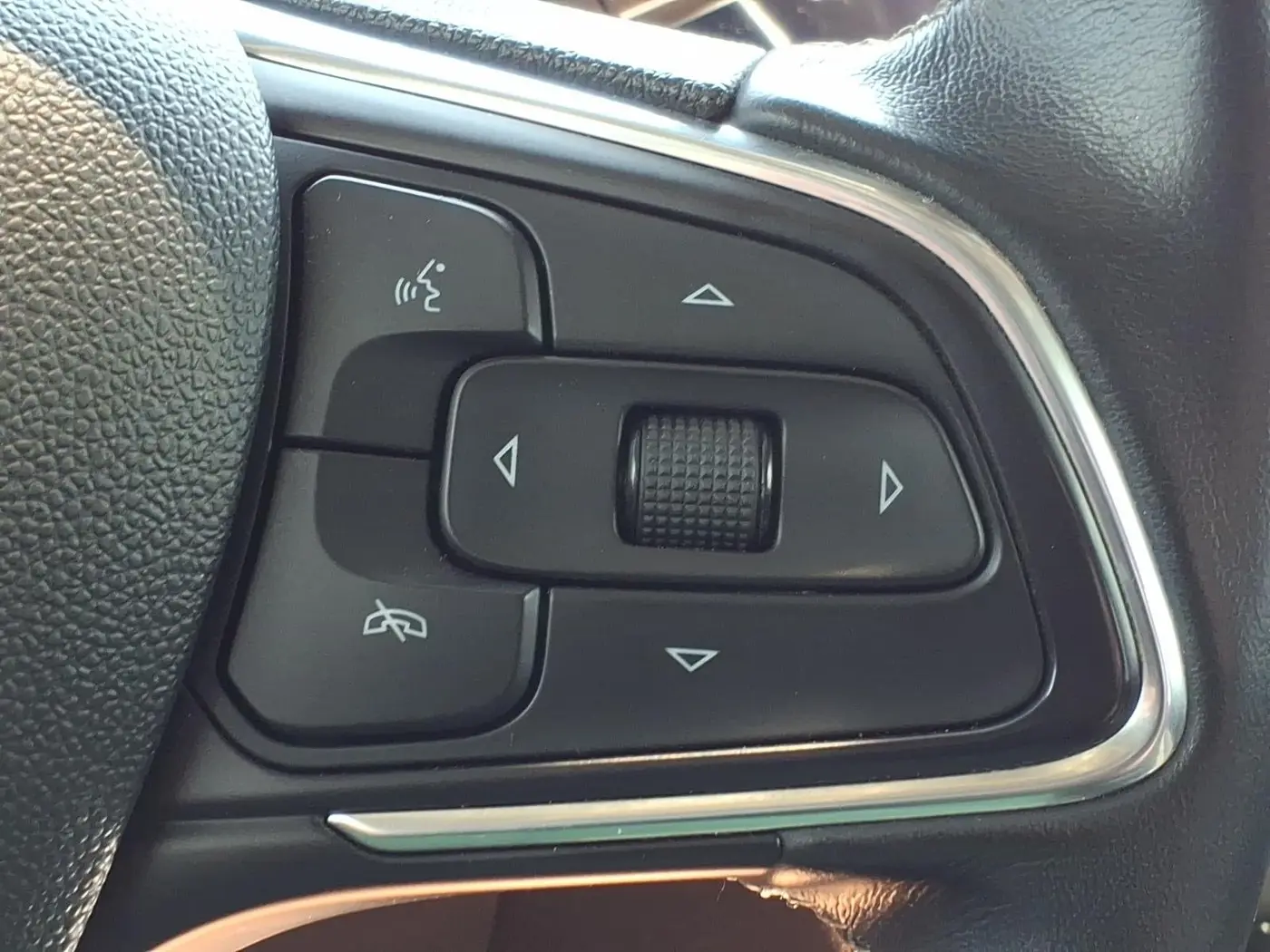 2023 Buick Encore - $21,995