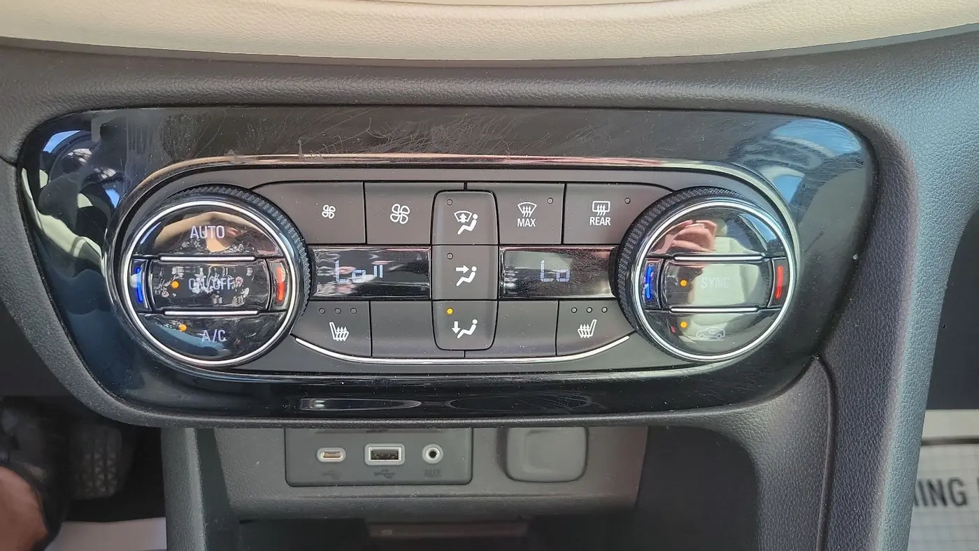 2022 Buick Encore GX Essence